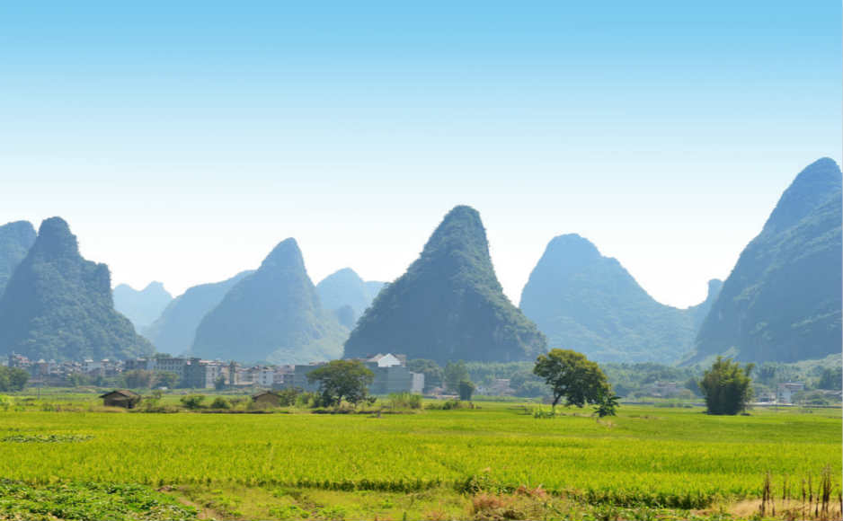 「2019-05-09」The world is a fine place and worth fighting for.美图壁纸